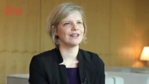 Janka Oertel: Eine Expertin für internationale Beziehungen